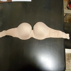 Strapless bra